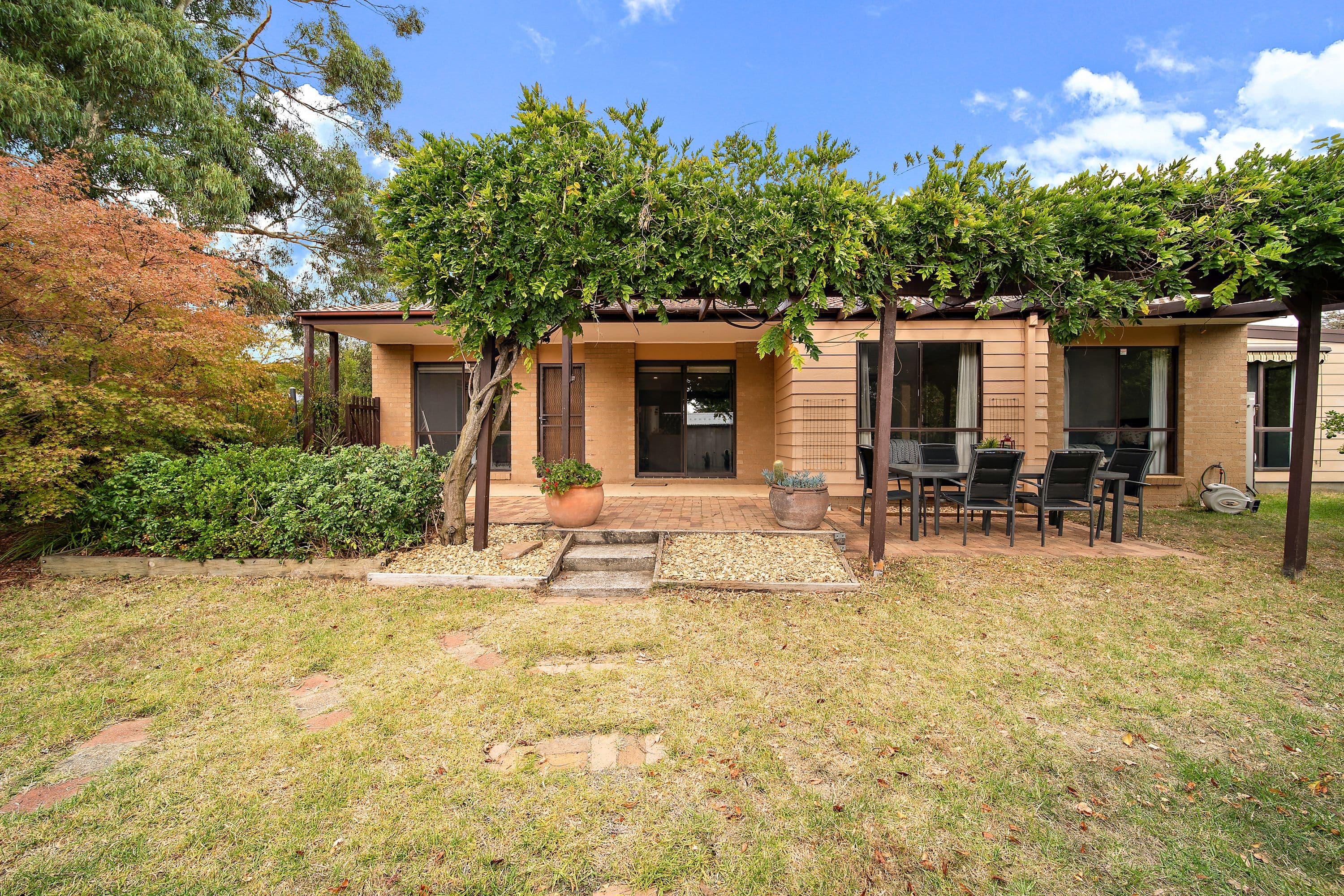 29 Boswell Crescent, Florey ACT 2615, Florey - Thumbnail 2