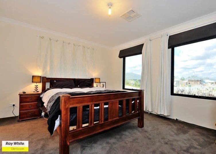 41 Bradshaw Crescent, ELLENBROOK WA 6069, Ellenbrook - Thumbnail 2