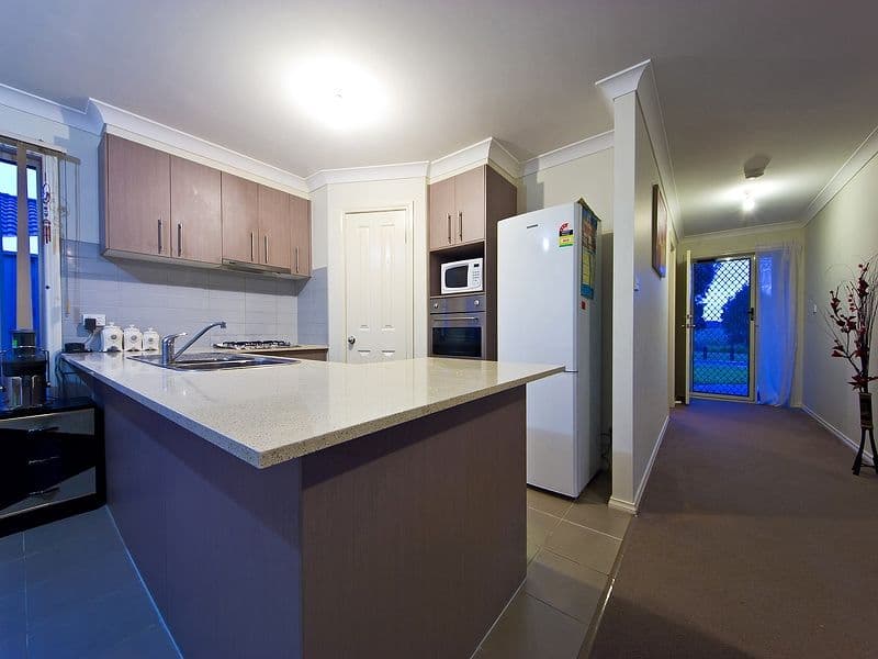 11 Birdsong Glade, TARNEIT VIC 3029, Tarneit - Thumbnail 5