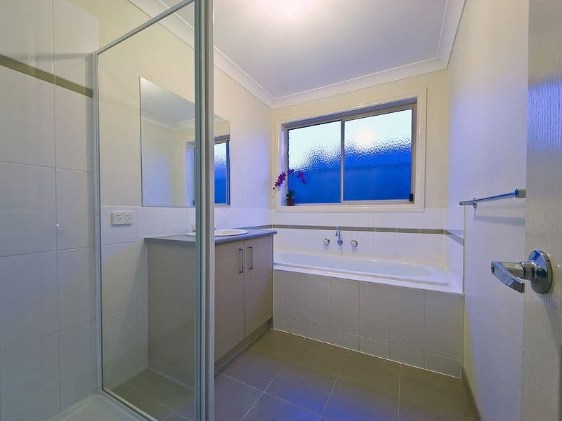 11 Birdsong Glade, TARNEIT VIC 3029, Tarneit - Thumbnail 6