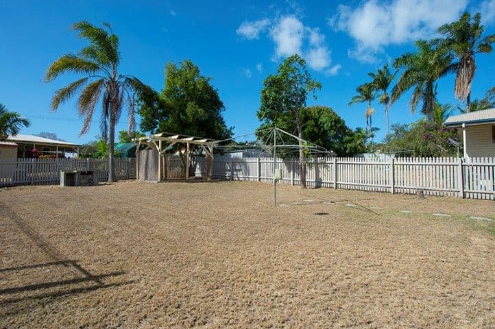 30 Park Street, WEST GLADSTONE QLD 4680, West Gladstone - Thumbnail 8