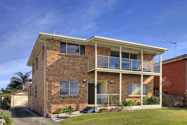 11 Currawong Street, BLUE BAY NSW 2261, Blue Bay - Thumbnail 2