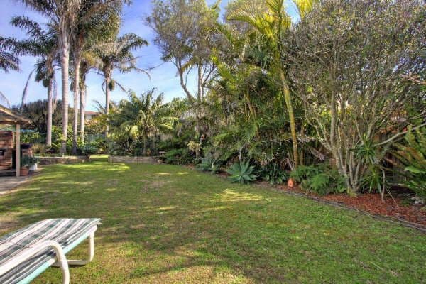 11 Currawong Street, BLUE BAY NSW 2261, Blue Bay - Thumbnail 6