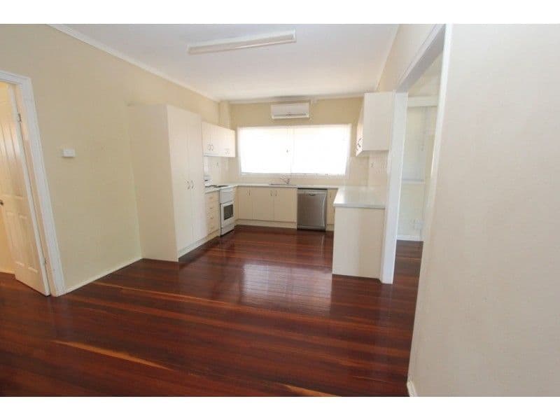 26 Coral Street, Kingaroy QLD 4610, Kingaroy - Thumbnail 2