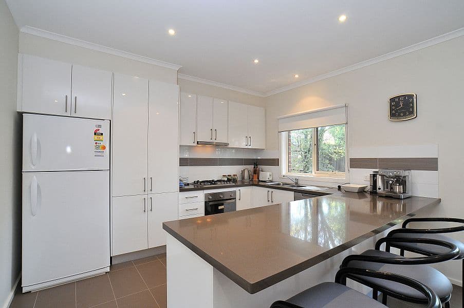 36 Kulnine Avenue, MITCHAM VIC 3132, Mitcham - Thumbnail 3