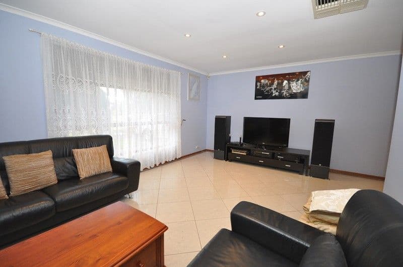 187 Shepherdson Road, PARAFIELD GARDENS SA 5107, Parafield Gardens - Thumbnail 2