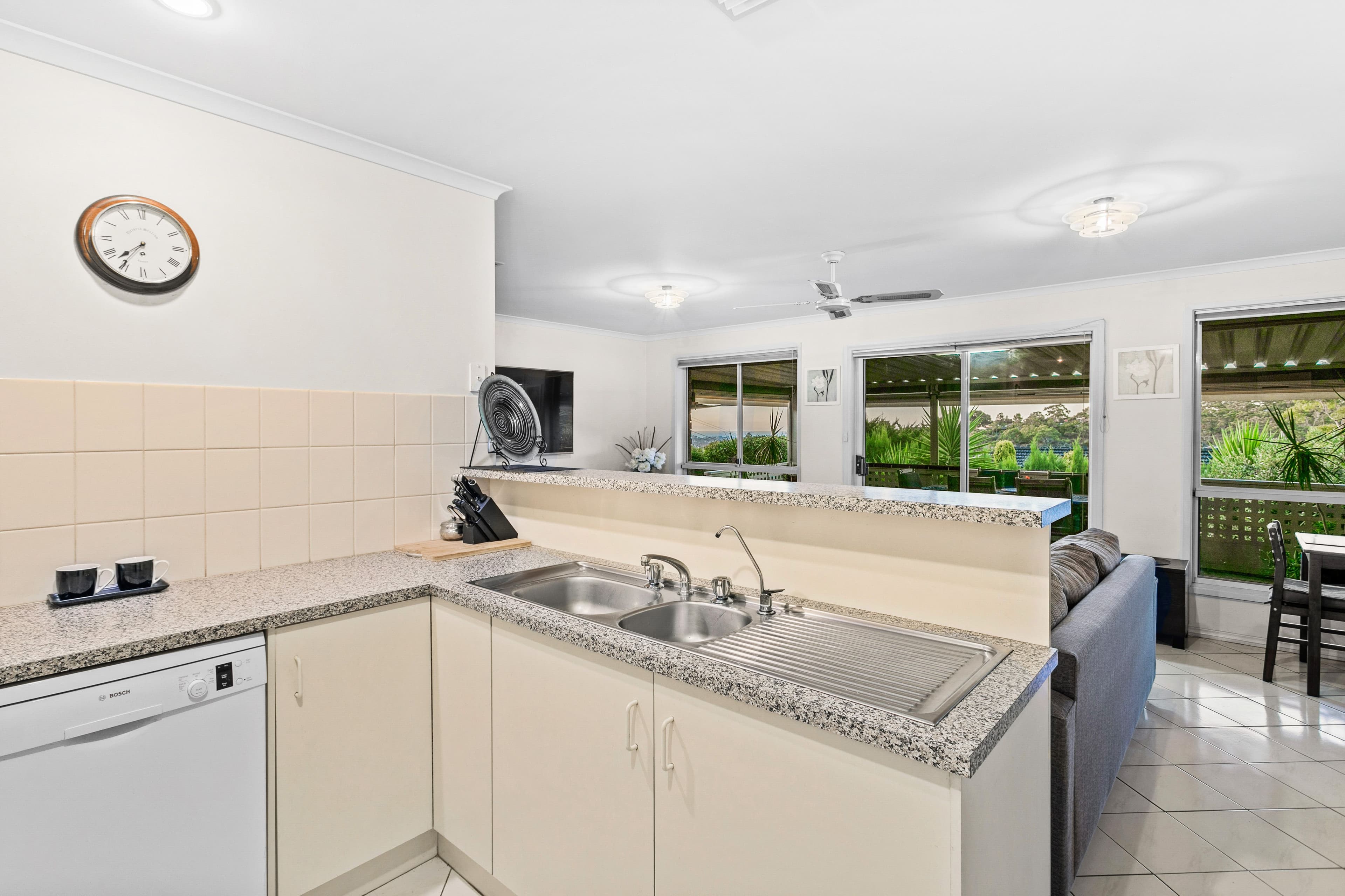 70 Vincent Boulevard, Flagstaff Hill SA 5159, Flagstaff Hill - Thumbnail 6