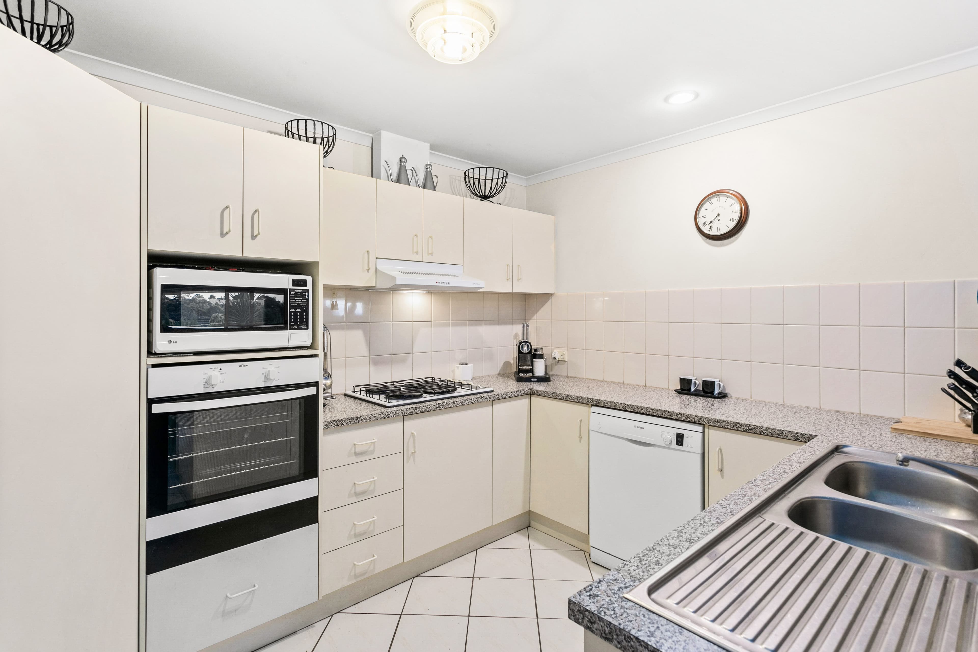 70 Vincent Boulevard, Flagstaff Hill SA 5159, Flagstaff Hill - Thumbnail 7