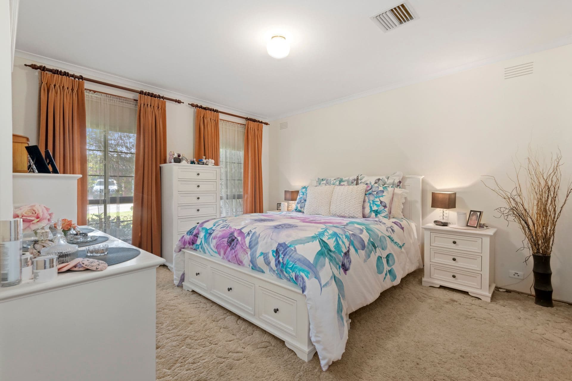 8 Gloucester Way, Melton West VIC 3337, Melton West - Thumbnail 2