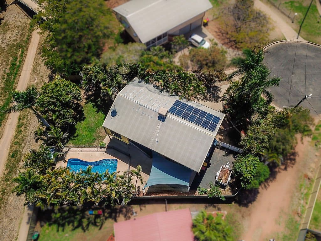 11 Julie Court, Emerald QLD 4720, Emerald - Thumbnail 2