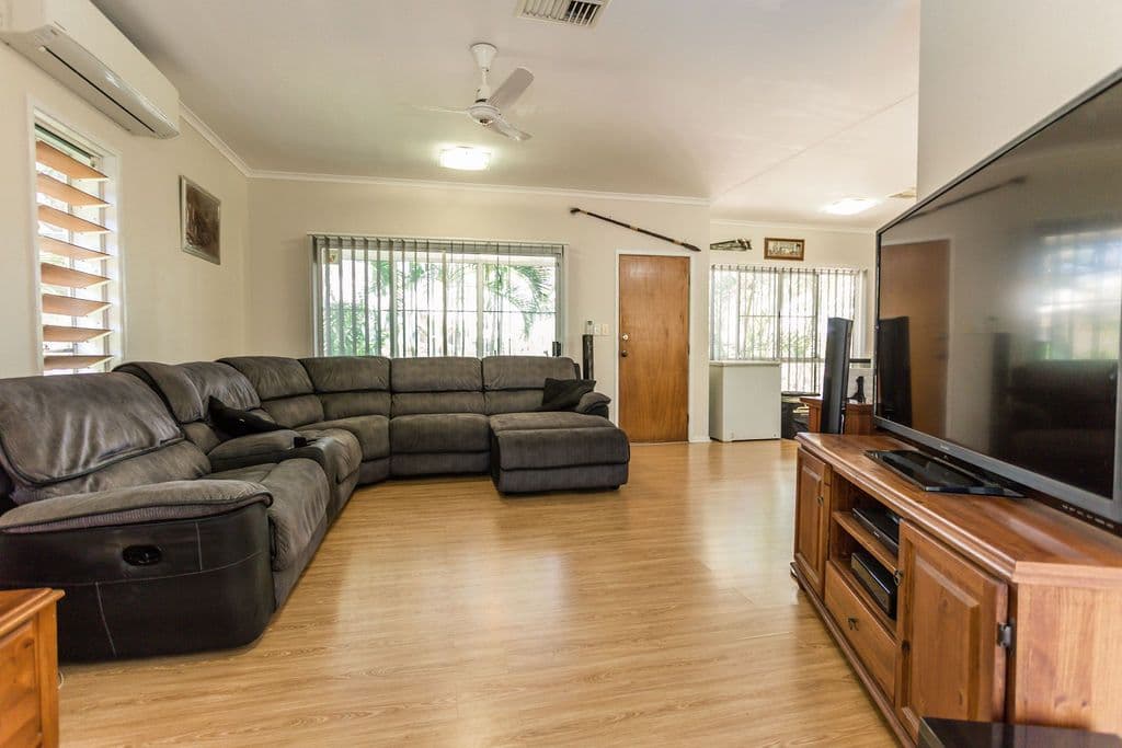 11 Julie Court, Emerald QLD 4720, Emerald - Thumbnail 7
