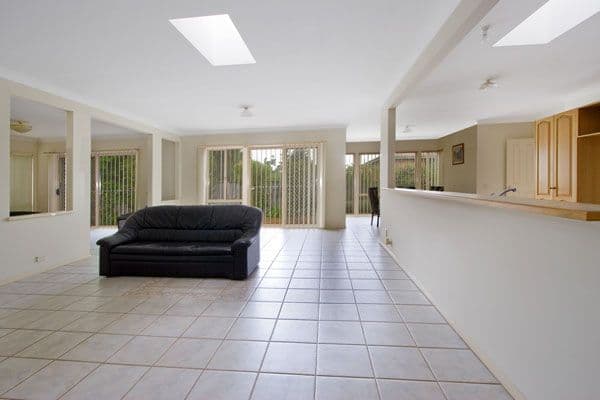 23 County Drive, CHERRYBROOK NSW 2126, Cherrybrook - Thumbnail 5