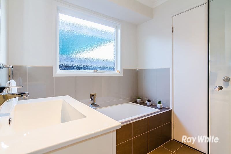 37 Maculata Drive, Cranbourne West VIC 3977, Cranbourne West - Thumbnail 4