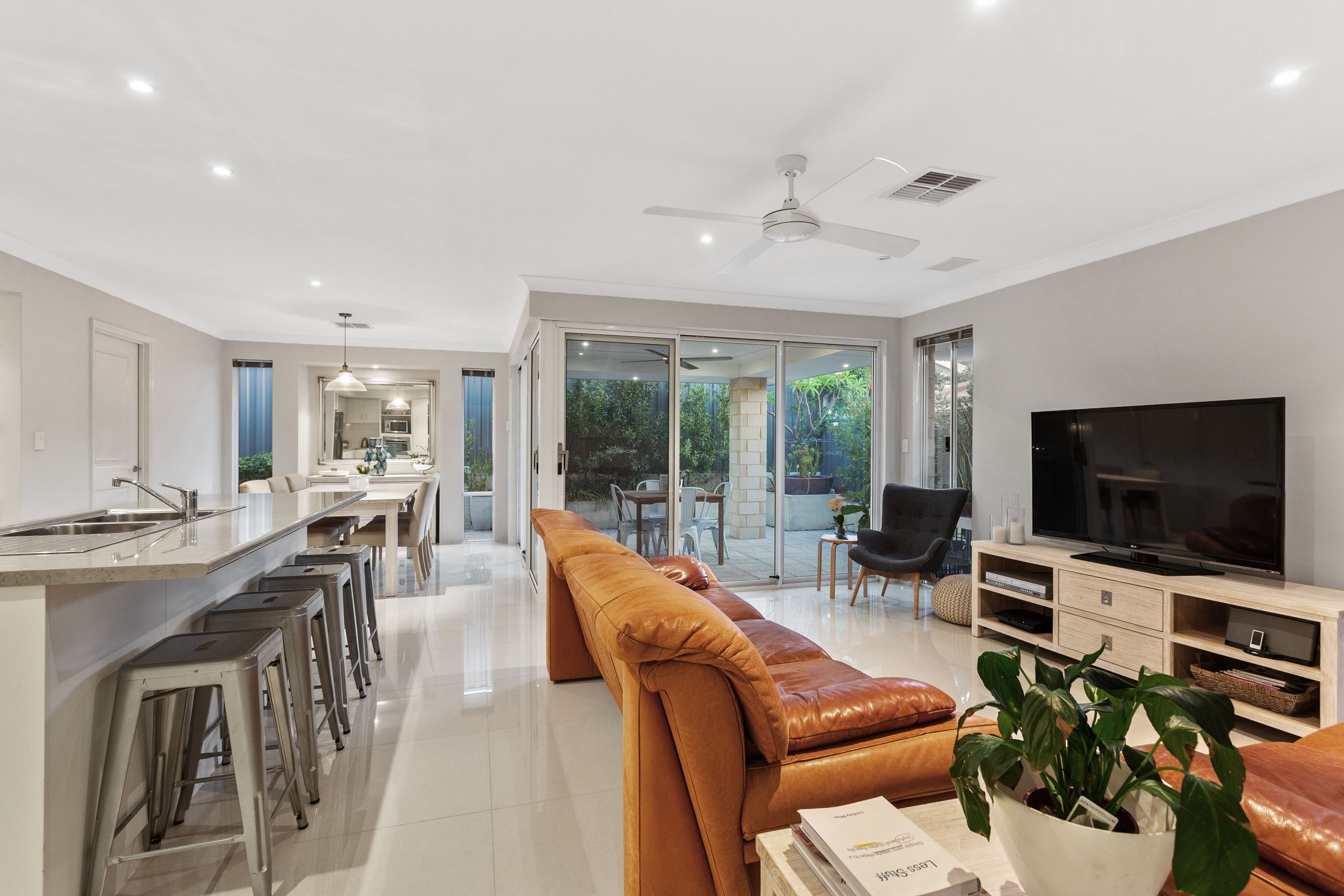 11A Rosebery Street, Bayswater WA 6053, Bayswater - Thumbnail 4