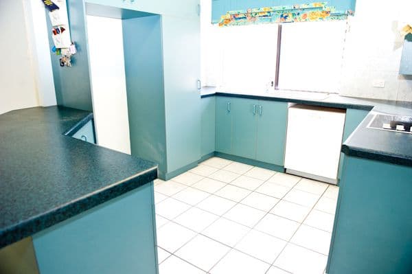 10 Argyle Court, BEACONSFIELD QLD 4740, Beaconsfield - Thumbnail 2