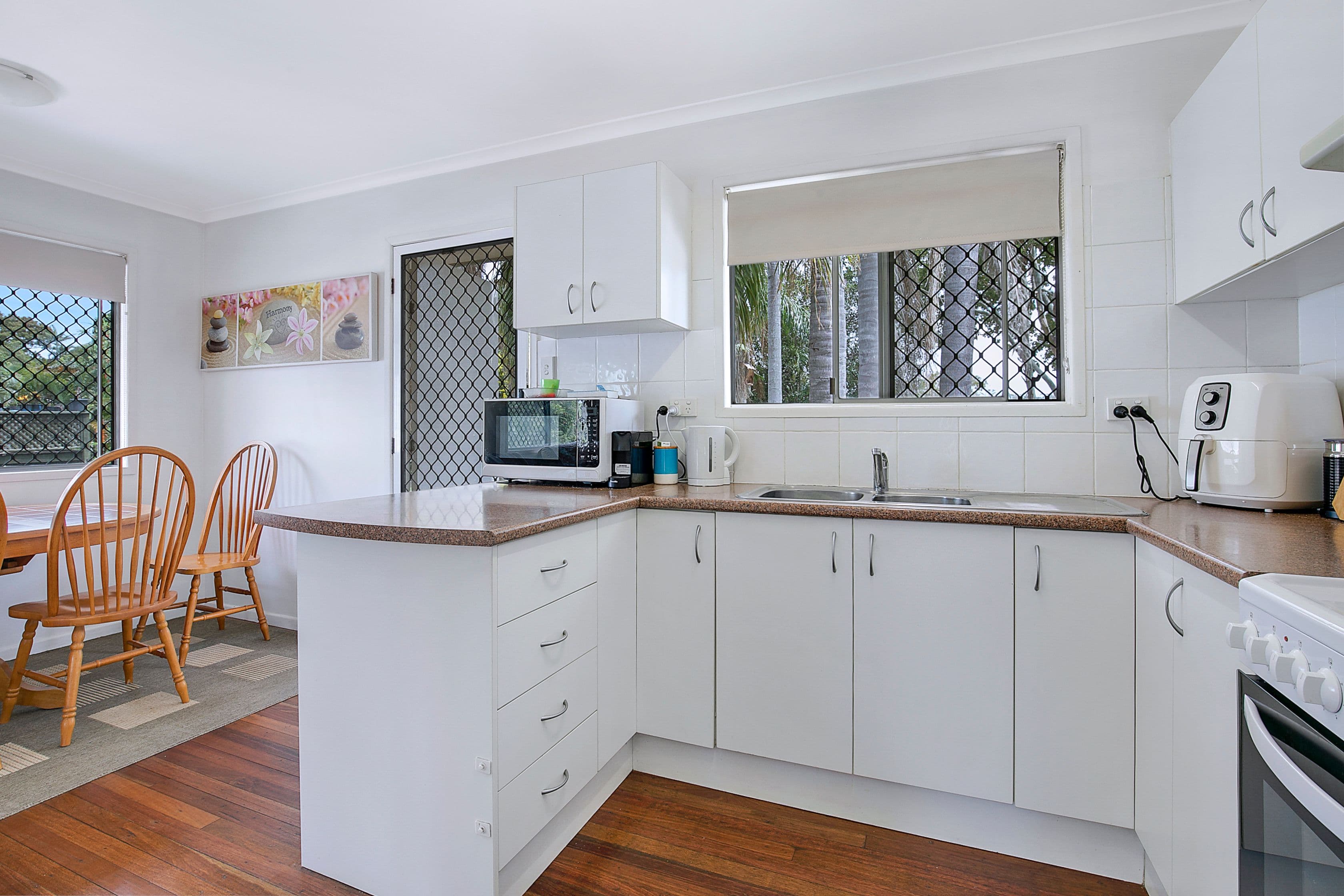 31 Porter Street, Redcliffe QLD 4020, Redcliffe - Thumbnail 4