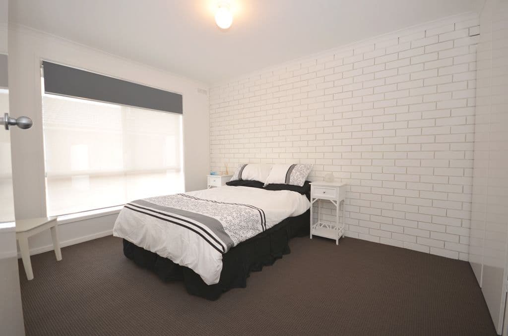 607 Creswick Road, WENDOUREE VIC 3355, Wendouree - Thumbnail 5