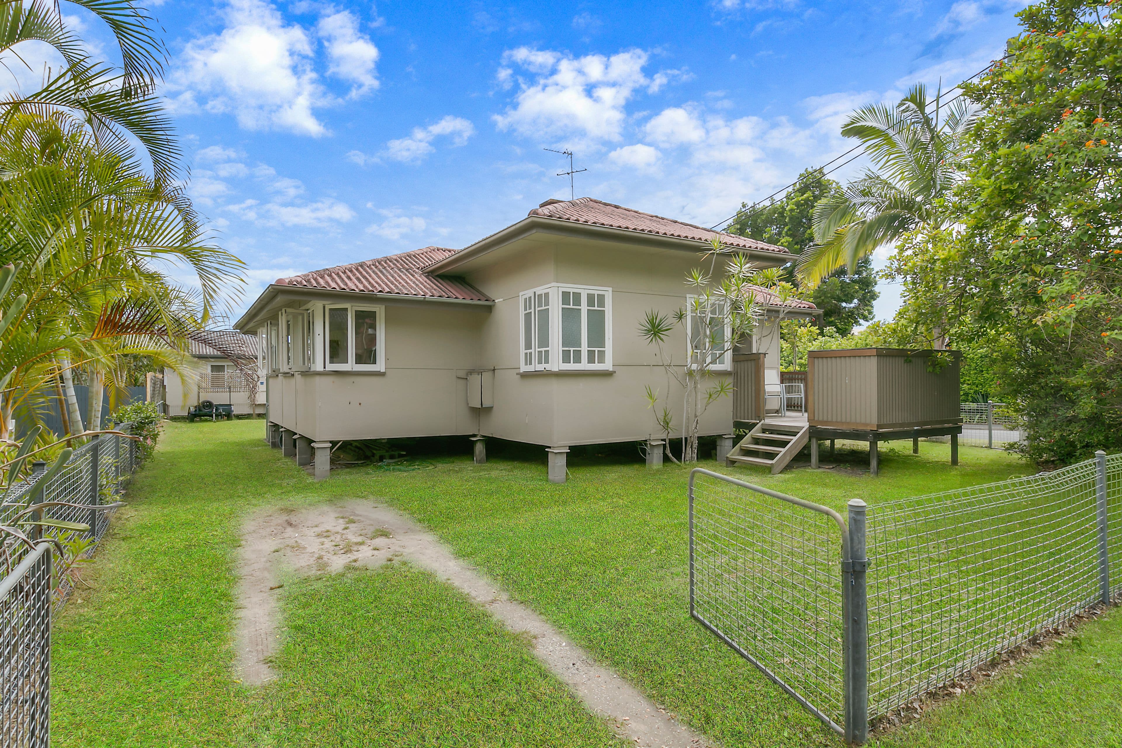 17 Walton Street, Southport QLD 4215, Southport - Image 1