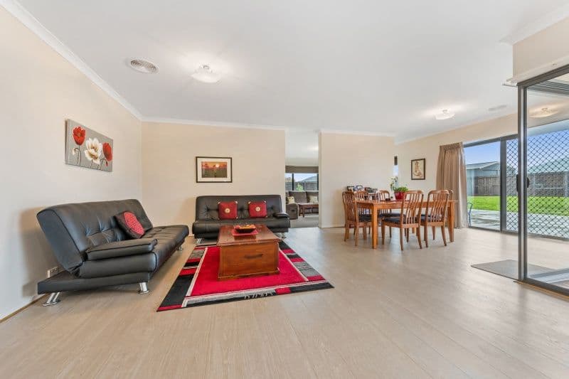 22 Jackson Court, Bannockburn VIC 3331, Bannockburn - Thumbnail 4