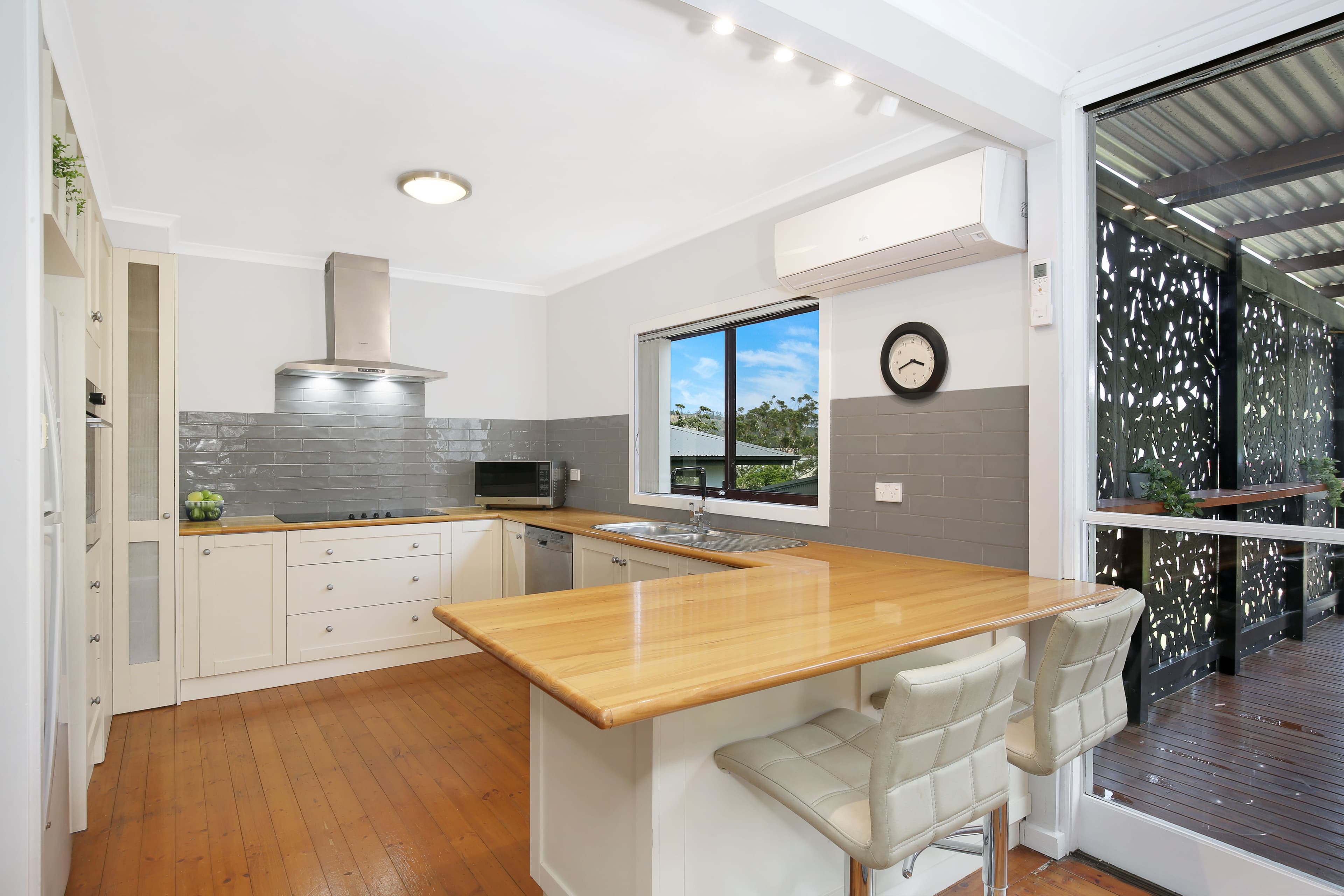 9 Stratford Road, Unanderra - Thumbnail 2