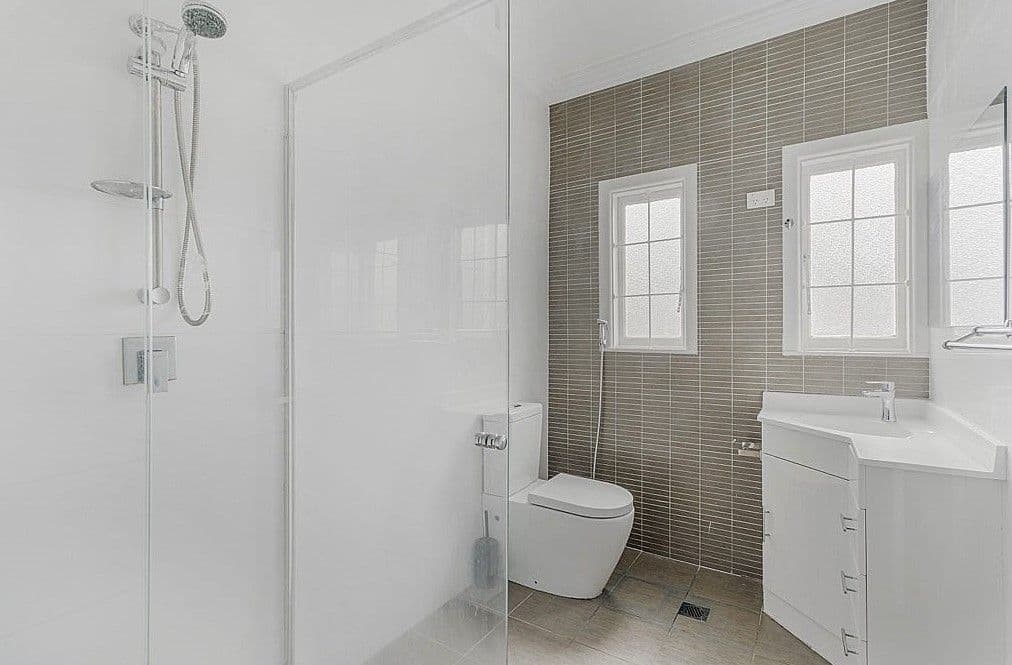 318 Excelsior Street, Guildford NSW 2161, Guildford - Thumbnail 5
