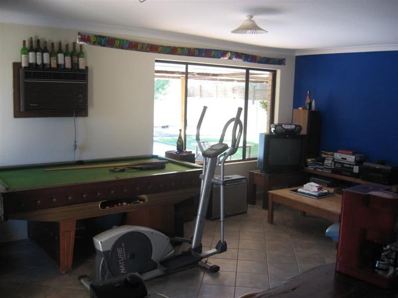 73 Agincourt Drive, FORRESTFIELD WA 6058, Forrestfield - Thumbnail 5