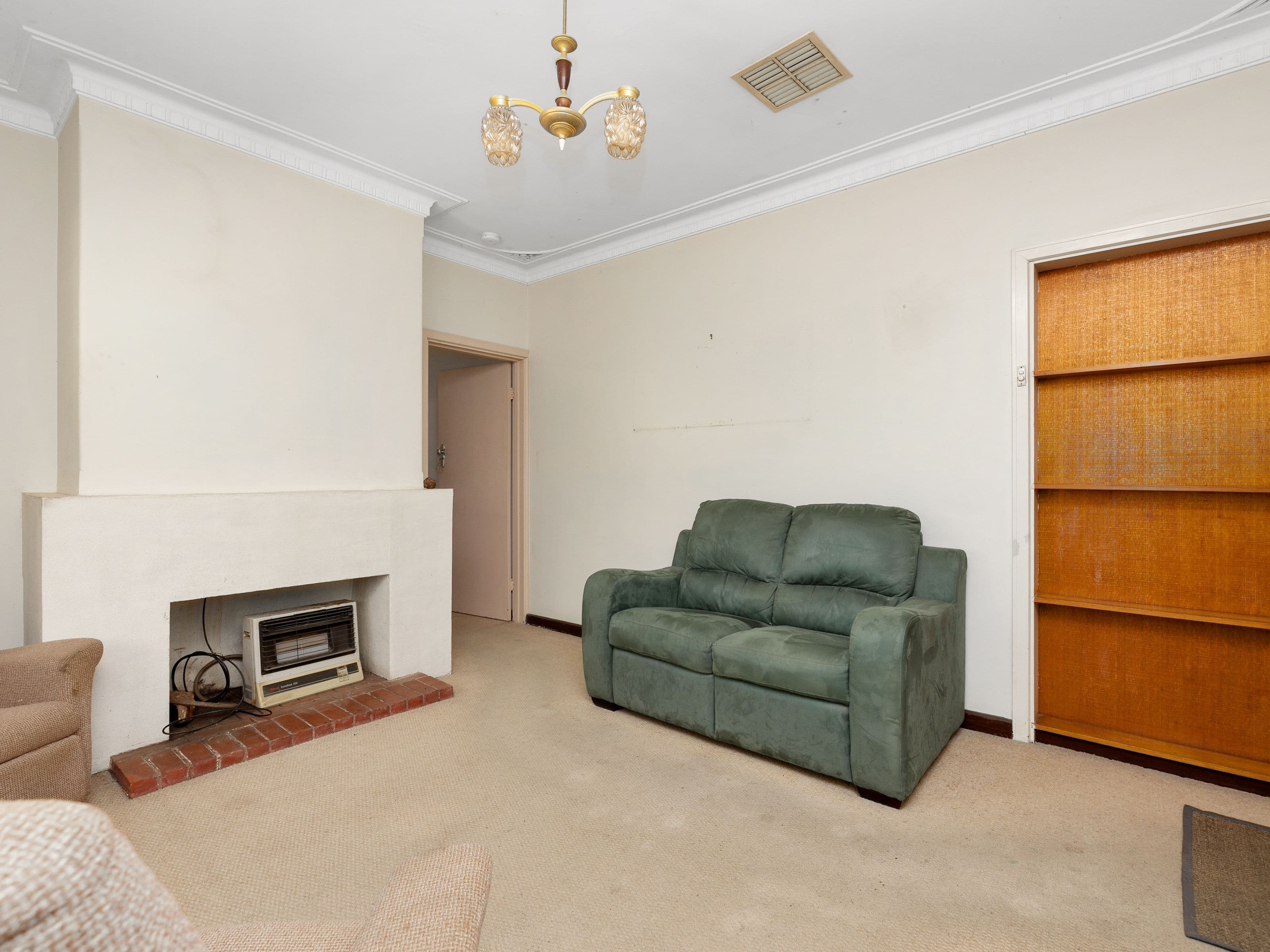14 Doust Street, Cannington WA 6107, Cannington - Thumbnail 4