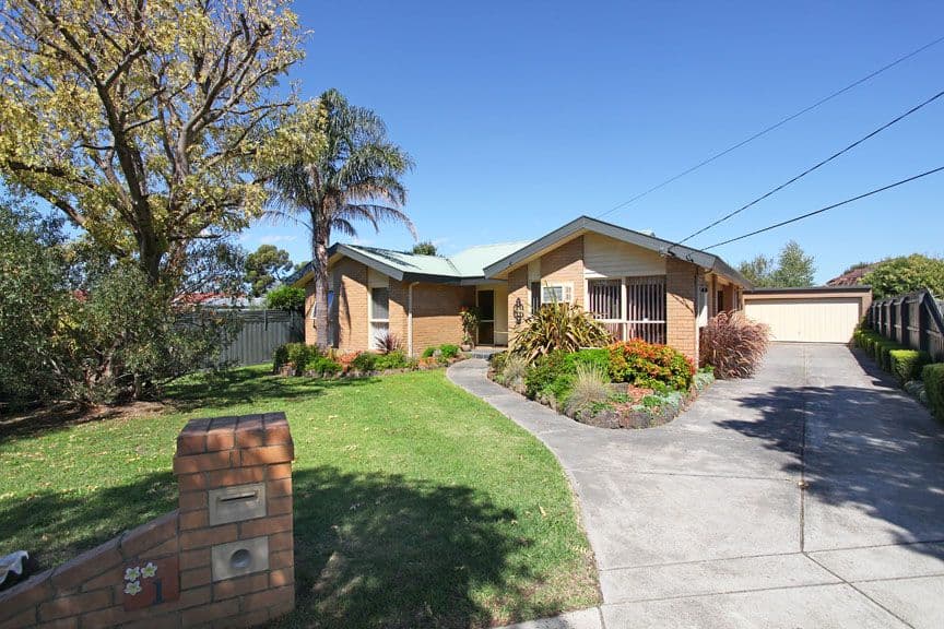 1 Ash Court, WHEELERS HILL VIC 3150, Wheelers Hill - Image 1