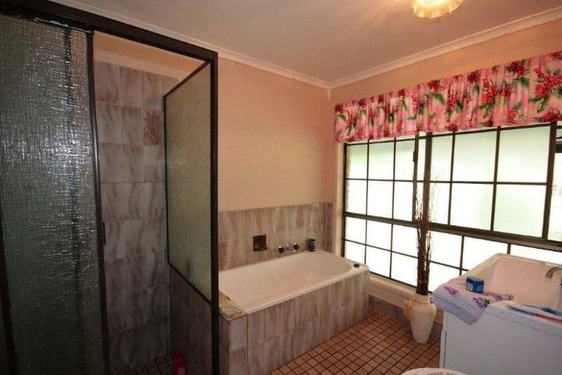 28 Rhodes Street, LOGANLEA QLD 4131, Loganlea - Thumbnail 8