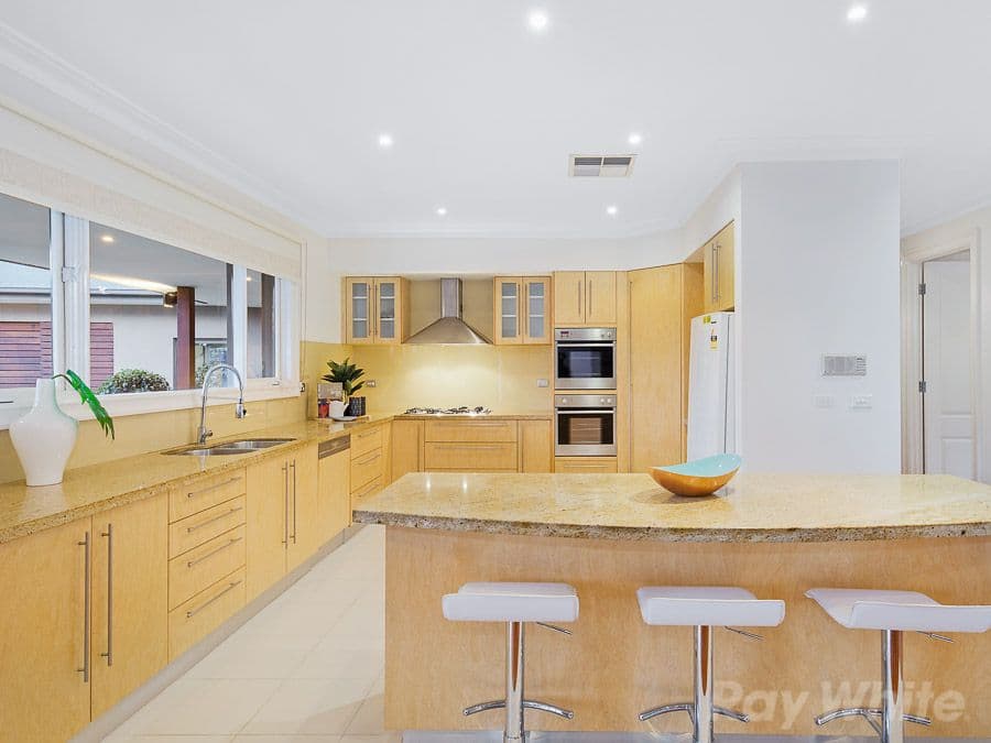 1 Bernarra Court, Donvale VIC 3111, Donvale - Thumbnail 6