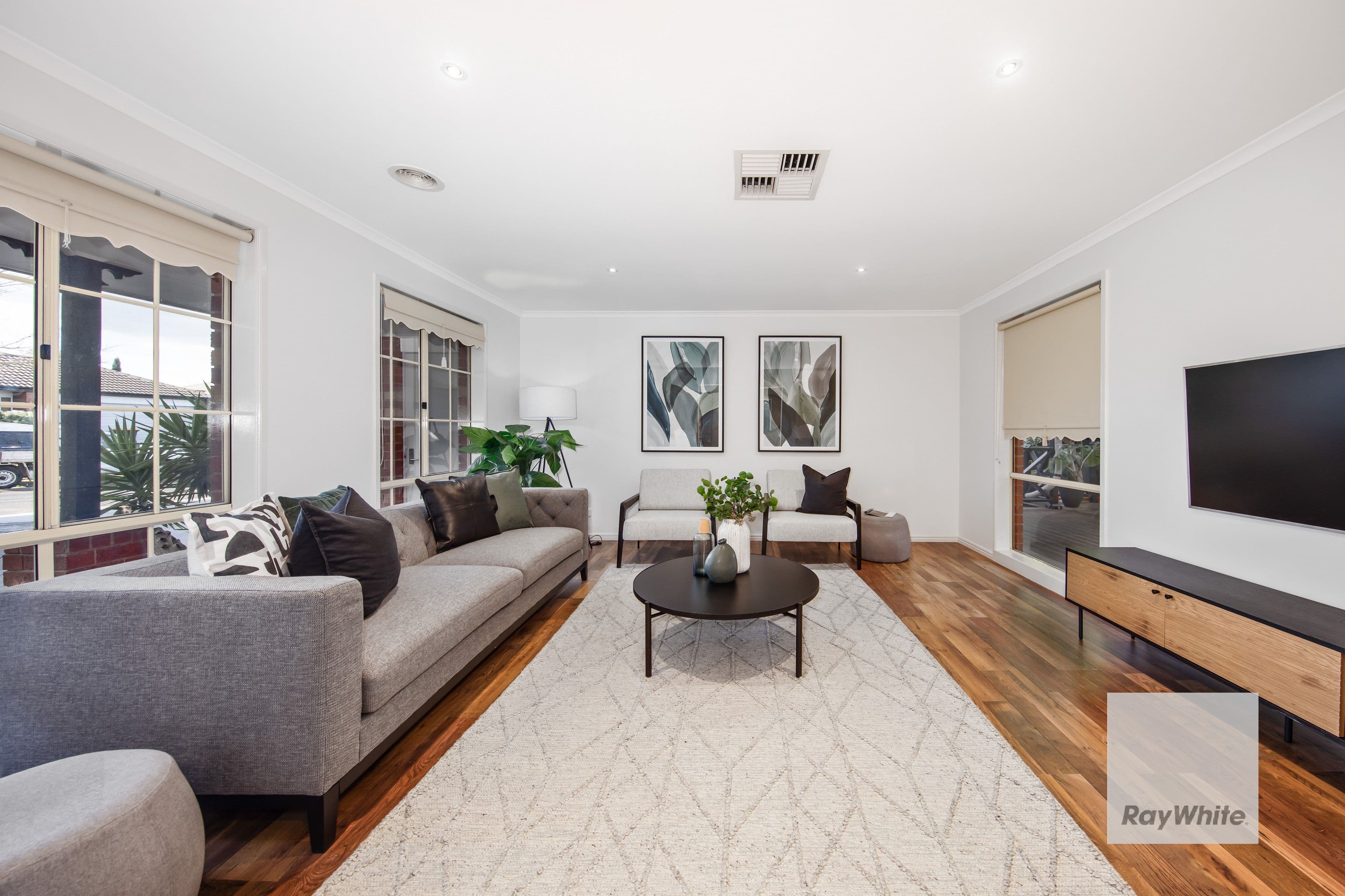 9 Mitchell Grove, Taylors Hill VIC 3037, Taylors Hill - Thumbnail 3
