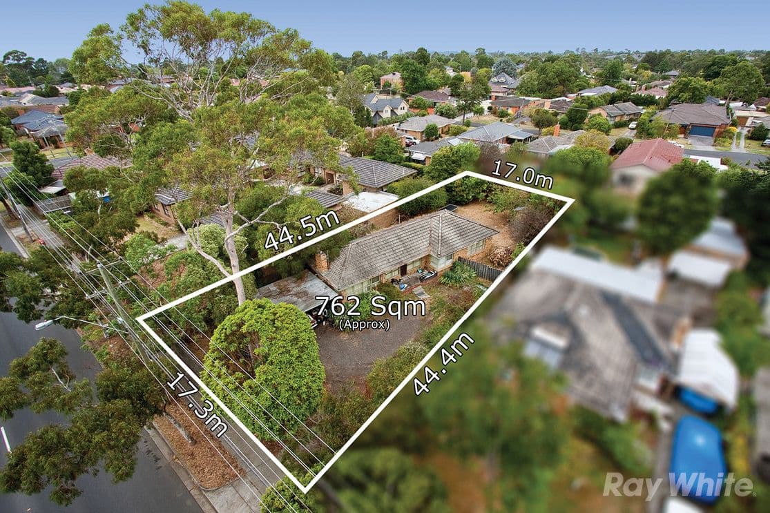 572 Highbury Road, GLEN WAVERLEY VIC 3150, Glen Waverley - Thumbnail 2