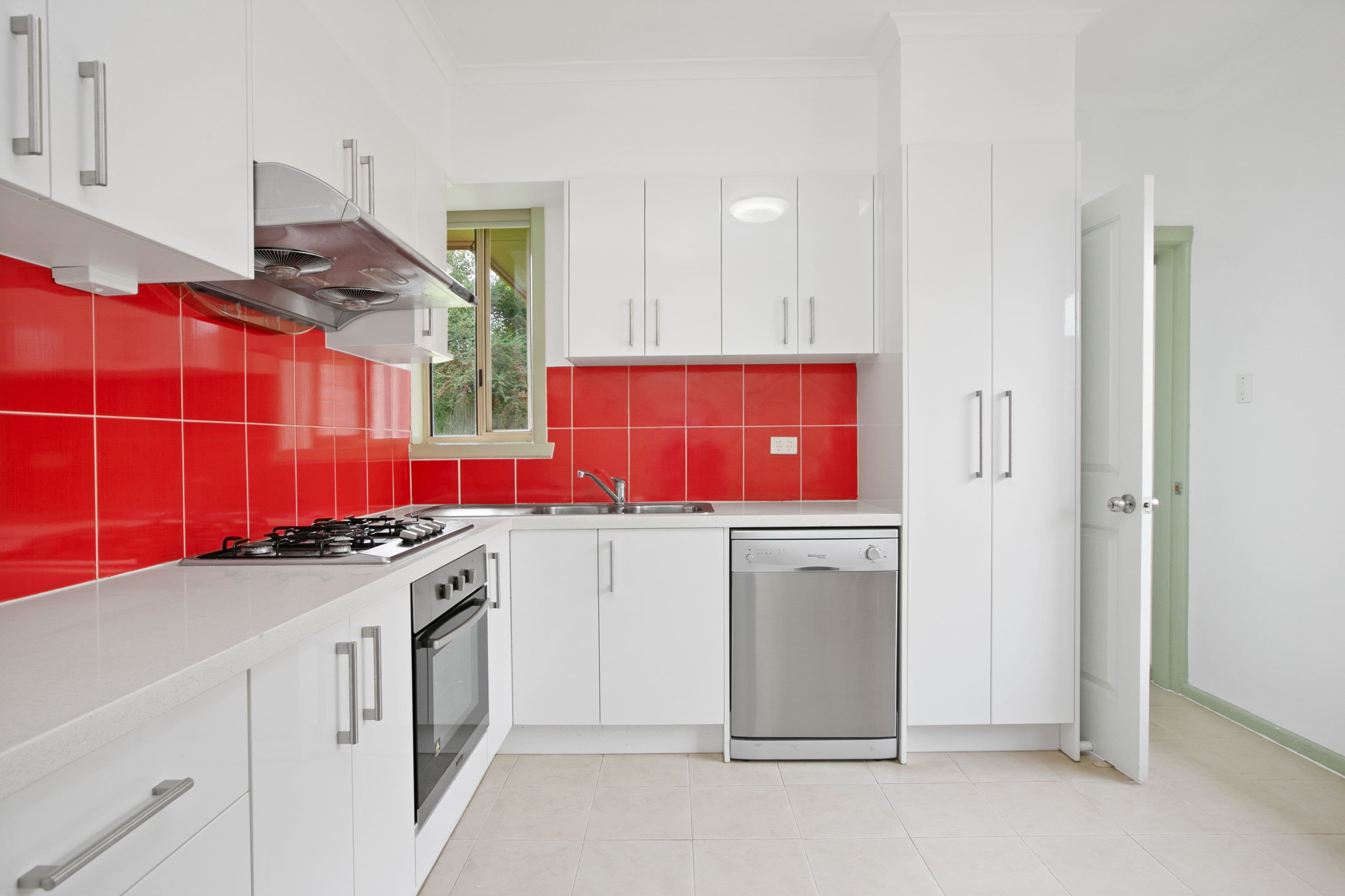 14 Moore Crescent, Reservoir VIC 3073, Reservoir - Thumbnail 6