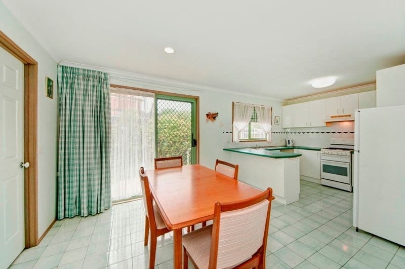 4 Redwood Avenue, JERRABOMBERRA NSW 2619, Jerrabomberra - Thumbnail 4