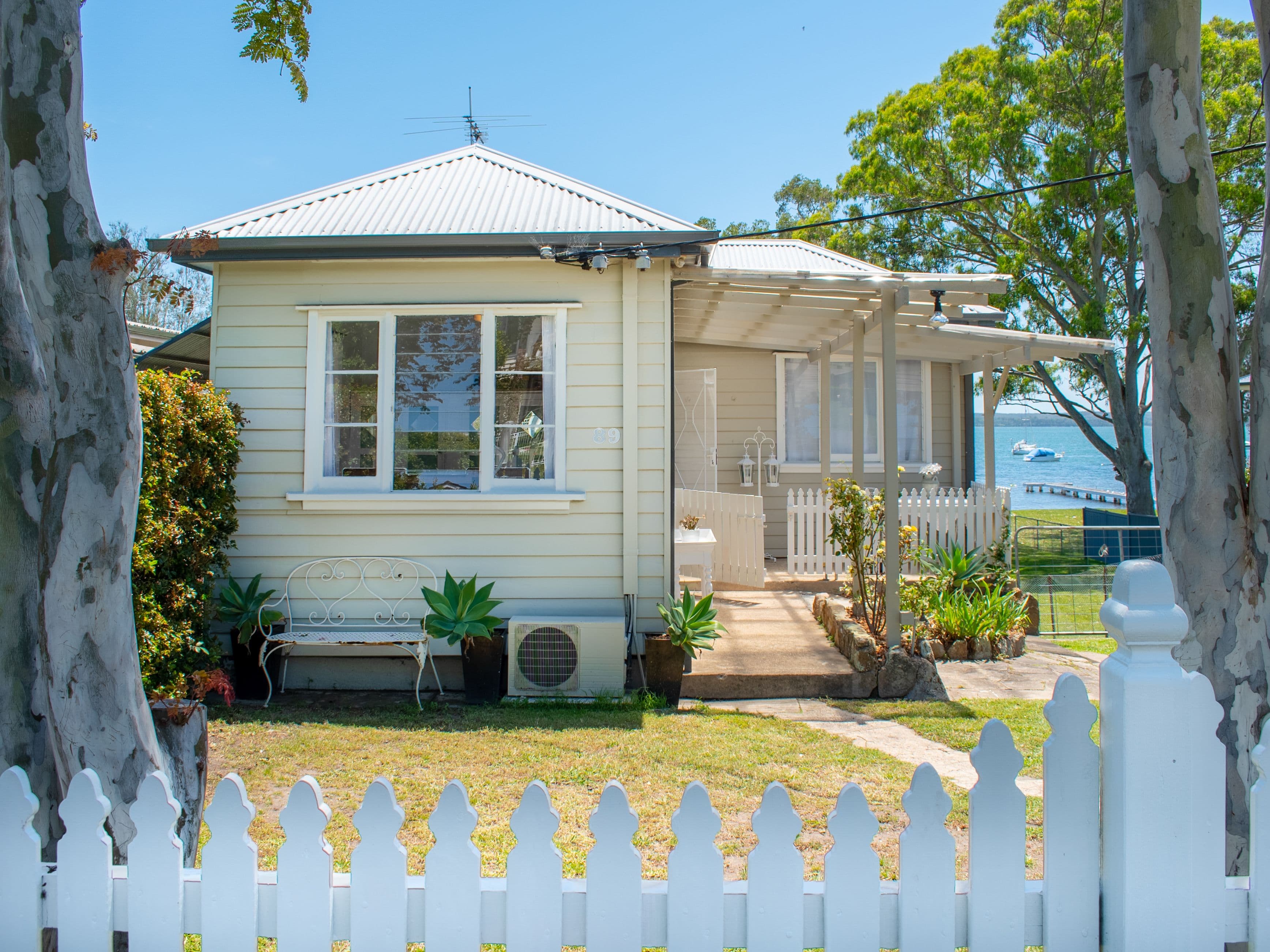 89 Grand Parade, Bonnells Bay - Thumbnail 2