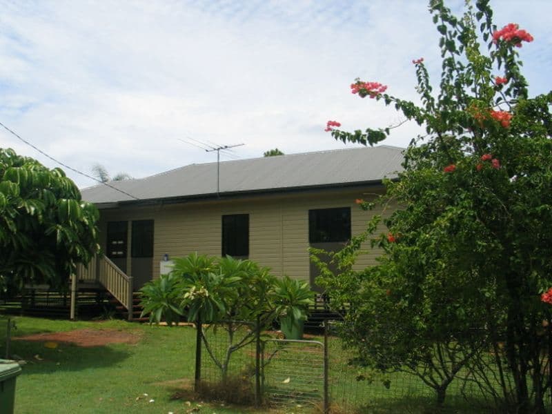 85 High Street, RUSSELL ISLAND QLD 4184, Russell Island - Thumbnail 2