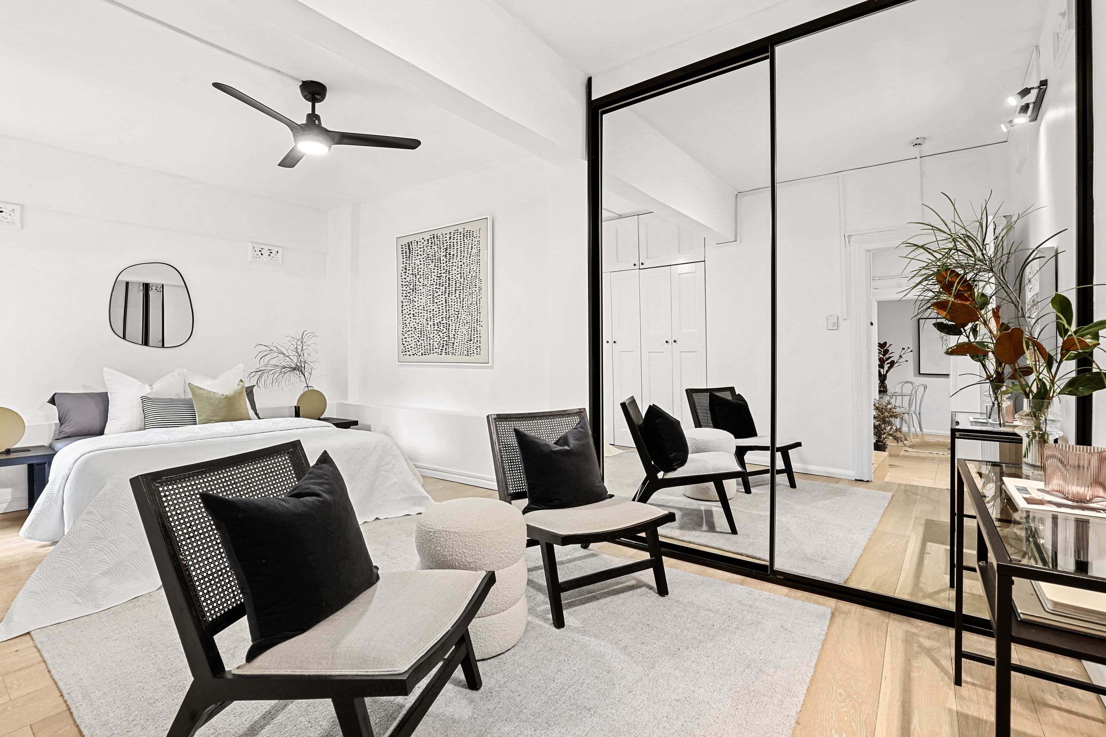 4 Ithaca Road, Elizabeth Bay NSW 2011, Elizabeth Bay - Image 1
