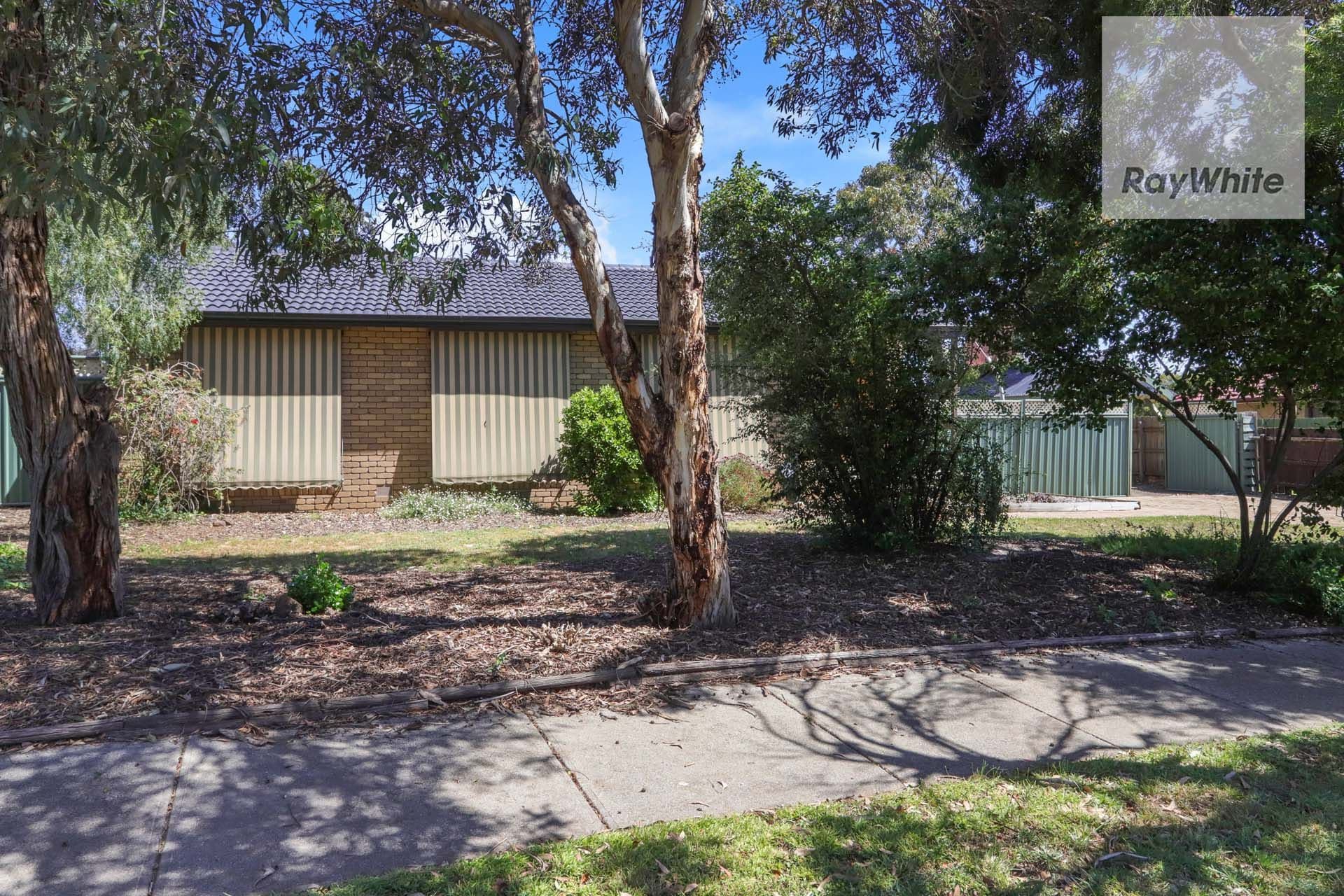 23 Snaefell Crescent, Gladstone Park VIC 3043, Gladstone Park - Thumbnail 2