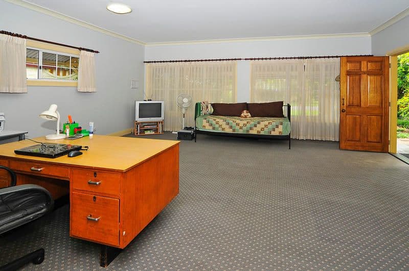 30 Bentinck Street, SHERWOOD QLD 4075, Sherwood - Thumbnail 2