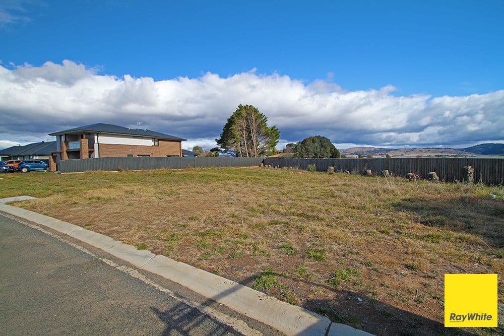9 McKay Drive, Bungendore NSW 2621, Bungendore - Image 1