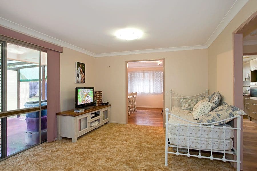 61 Hoepper Street, Kearneys Spring QLD 4350, Kearneys Spring - Thumbnail 6