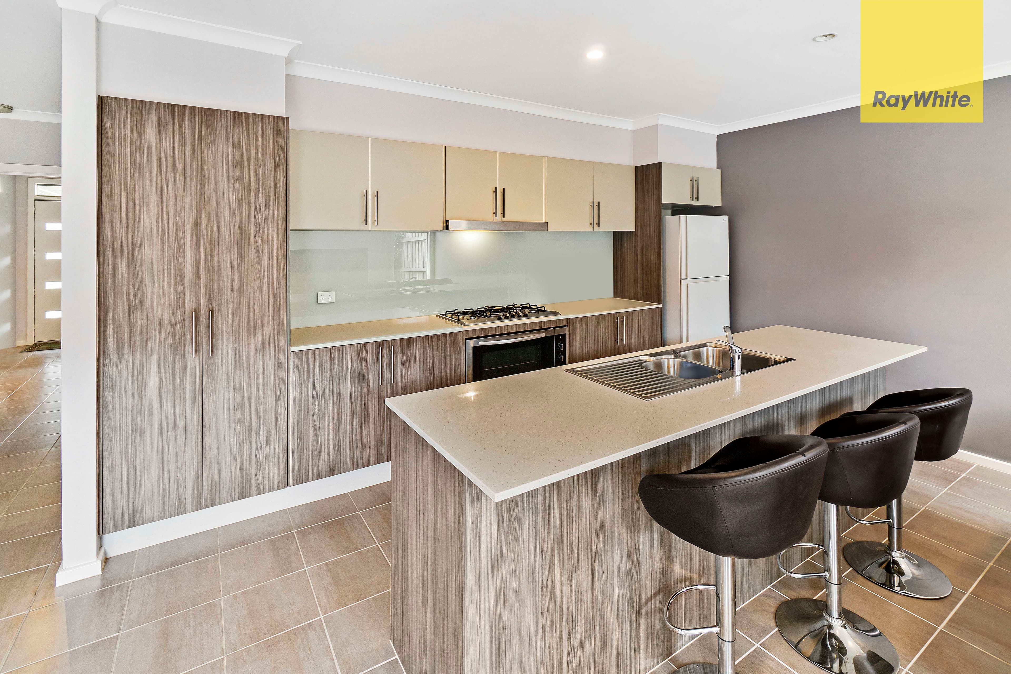 22 Nest Place, Point Cook VIC 3030, Point Cook - Thumbnail 2