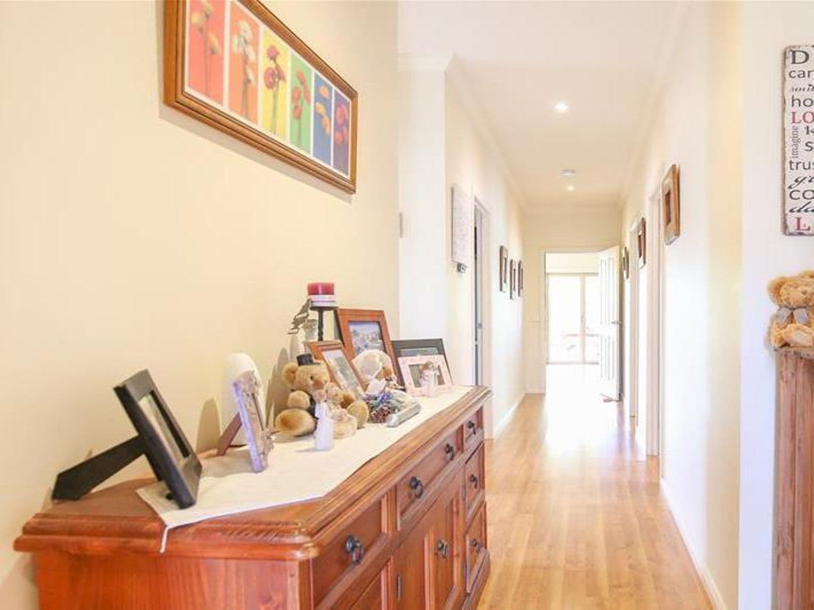 19 Canterbury Drive, Mildura - Thumbnail 8