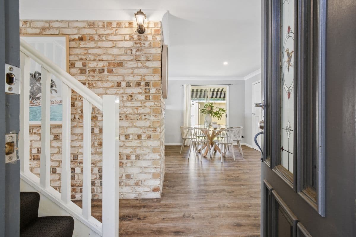 7 Paddington Drive, Carrara QLD 4211, Carrara - Thumbnail 2