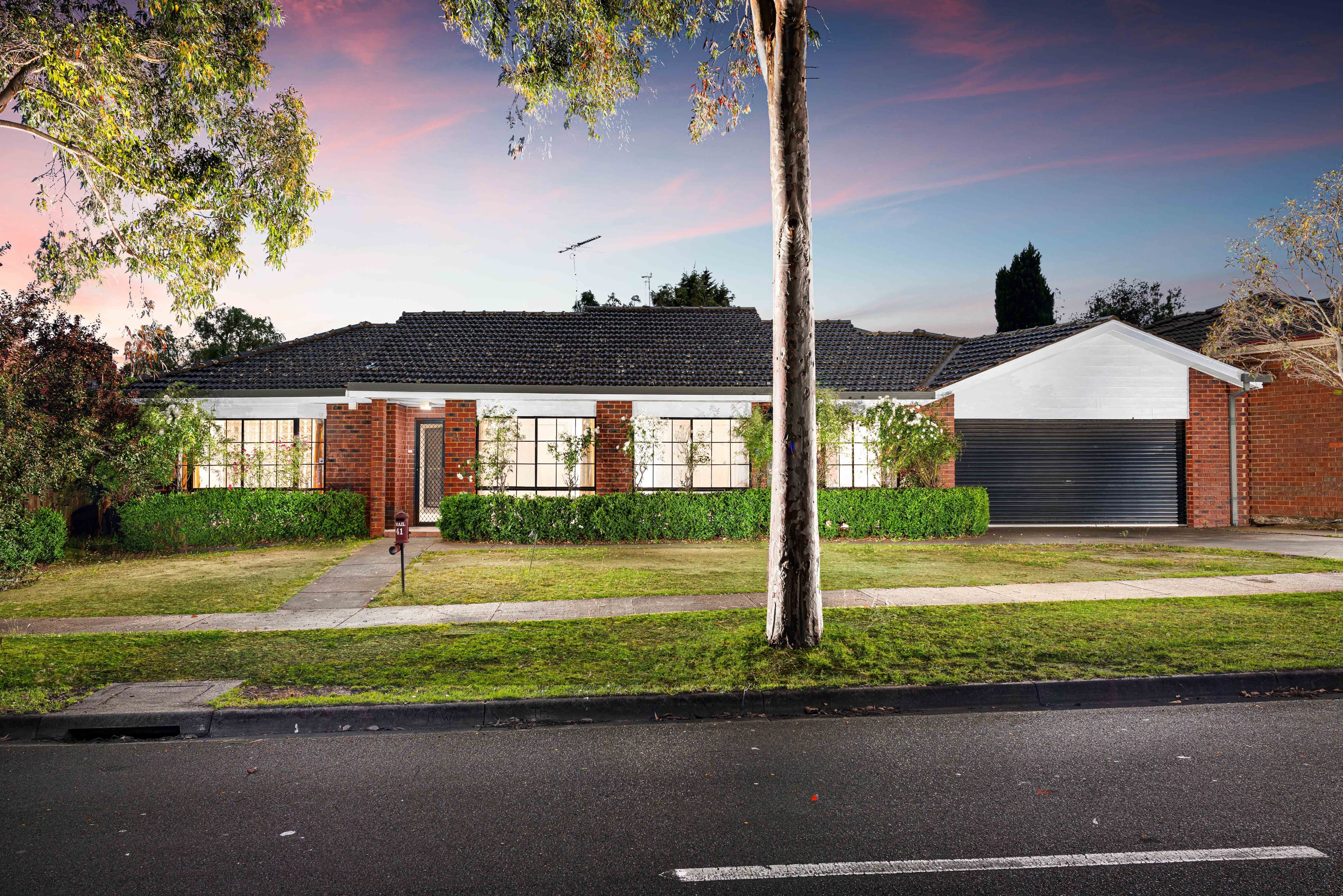41 Maybury Drive, Mill Park VIC 3082, Mill Park - Thumbnail 2