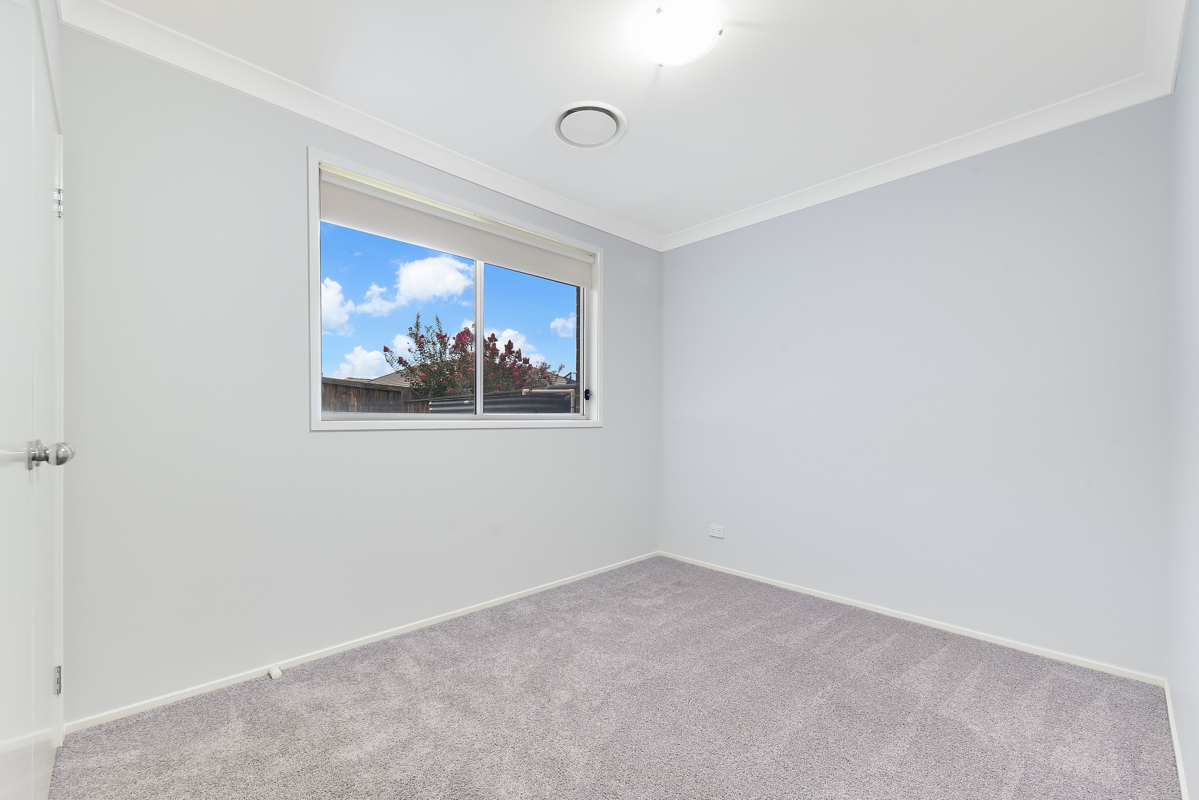 24 Tarrawarra Avenue, GLEDSWOOD HILLS NSW 2557, Gledswood Hills - Thumbnail 8