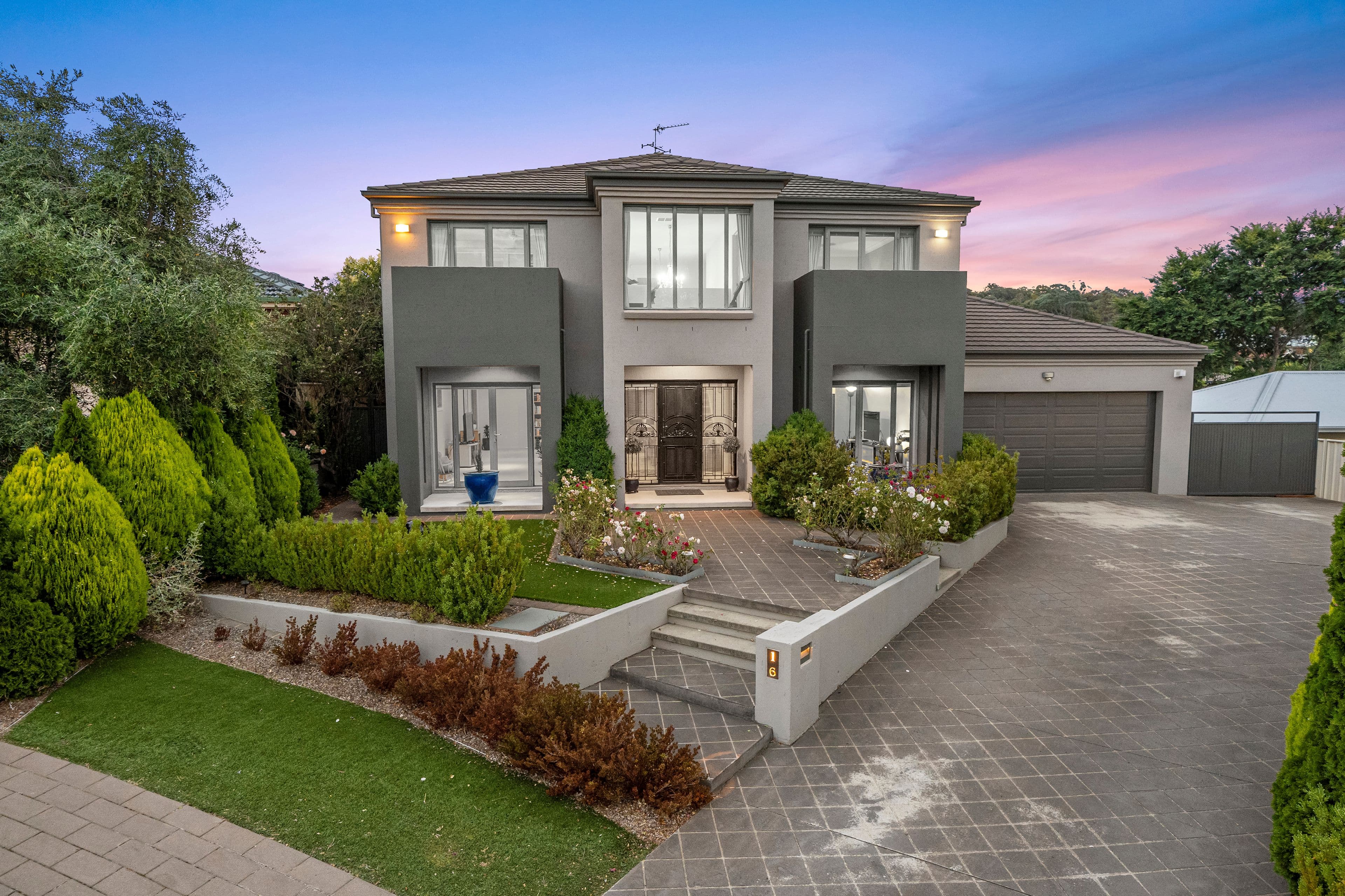 16 Binowee Place, Karabar NSW 2620, Karabar - Image 1