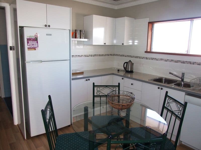 20 Powell Avenue, ULLADULLA NSW 2539, Ulladulla - Thumbnail 3