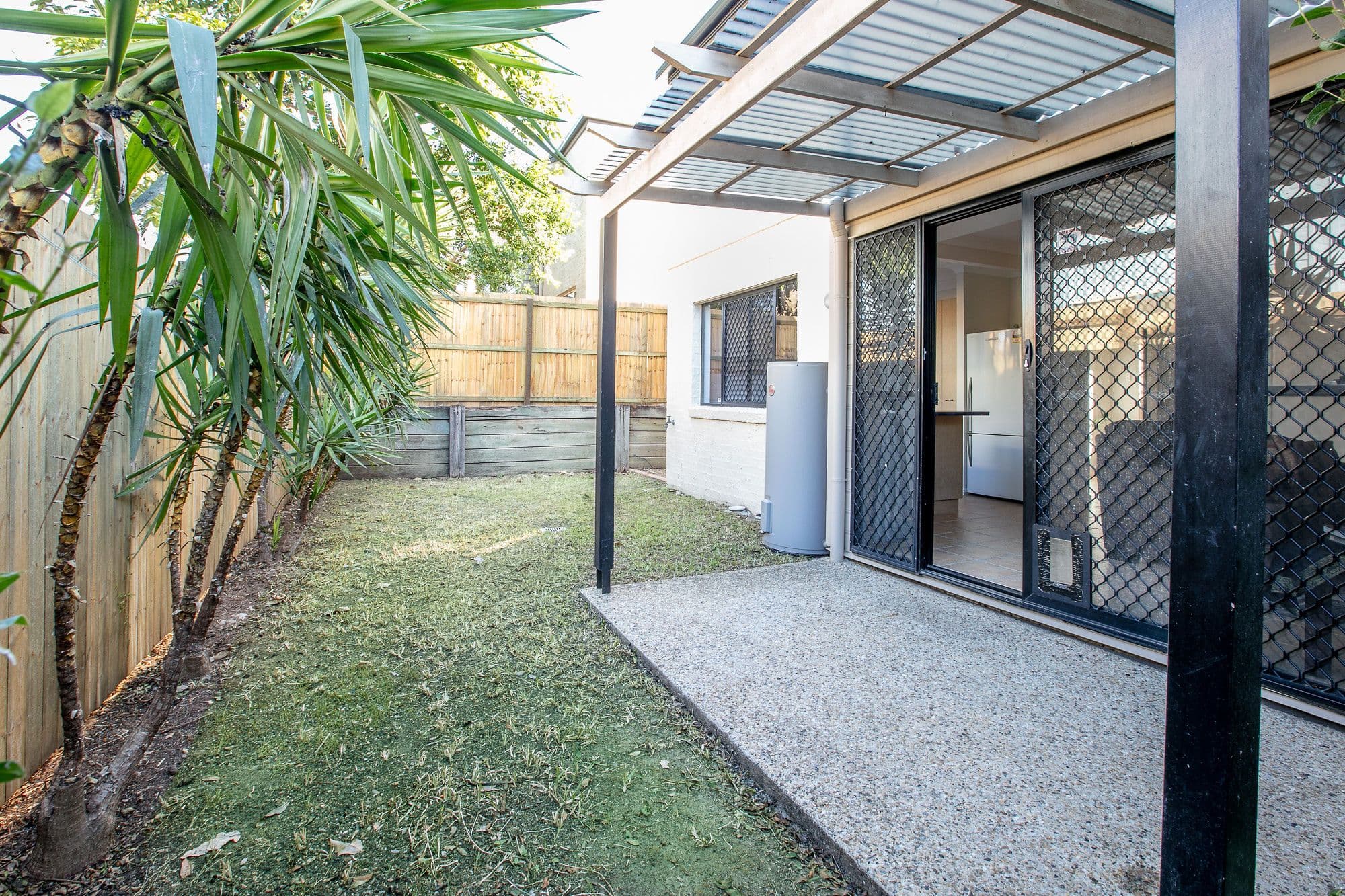 14 Cardross Street, Yeerongpilly QLD 4105, Yeerongpilly - Thumbnail 2