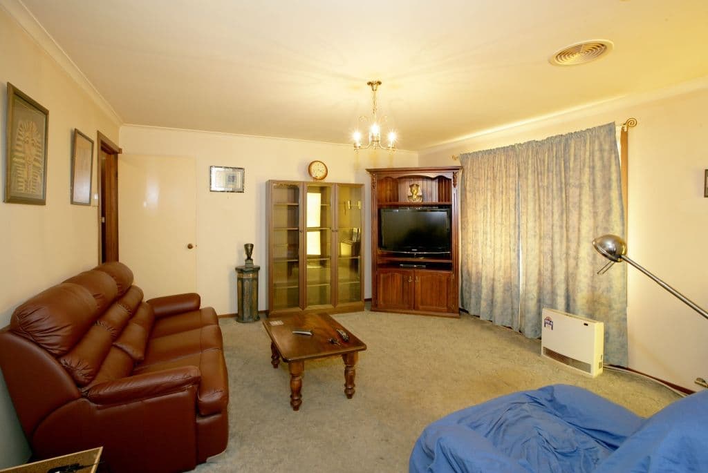 61 Main Street, LAKE ALBERT NSW 2650, Lake Albert - Thumbnail 2